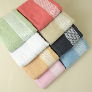 Toalha de Banho Urbane 145x75cm em algodão atoalhado felpudo 360g/m²